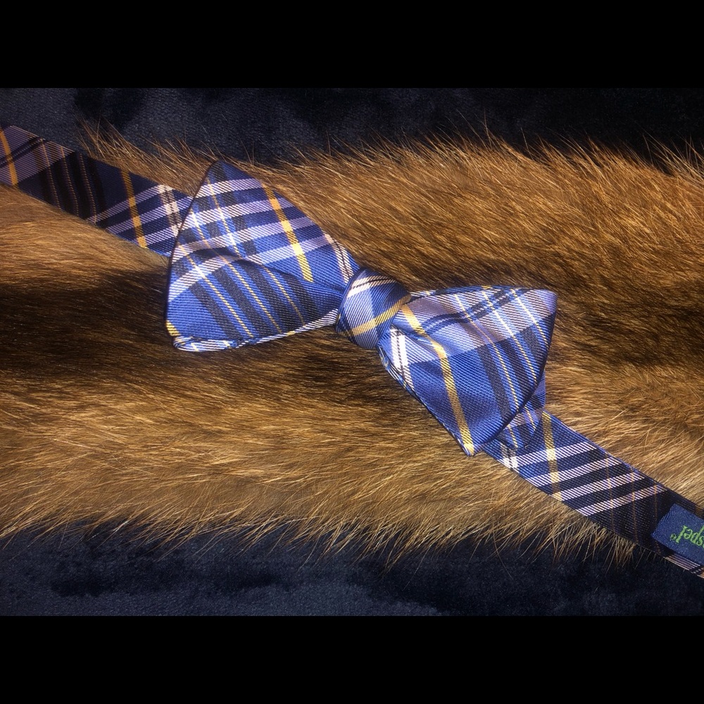 Haspel Plaid Self-tied Bow Tie